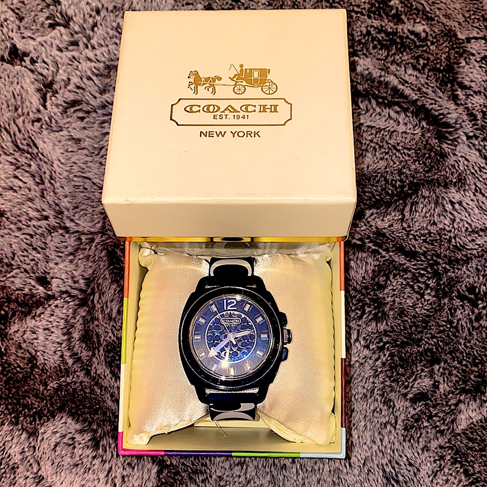 Coach (Imprinted) Black & White Watch. Used. great condition with original box - Picture 1 of 3